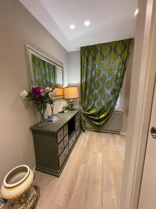 Apartment Nel Cuore Di Bologna Italy